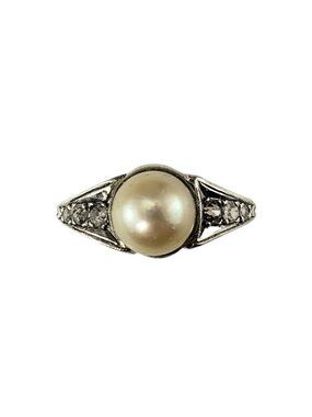 14 Karat White Gold Pearl and Diamond Ring #19917
